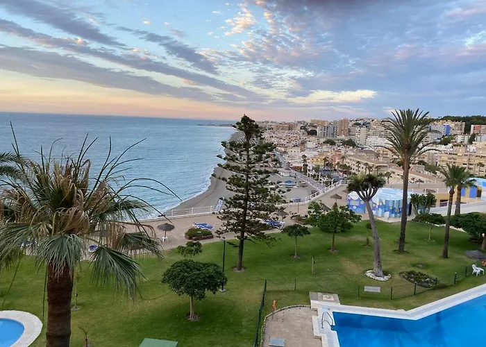 Castillo De Santa Clara 3 *