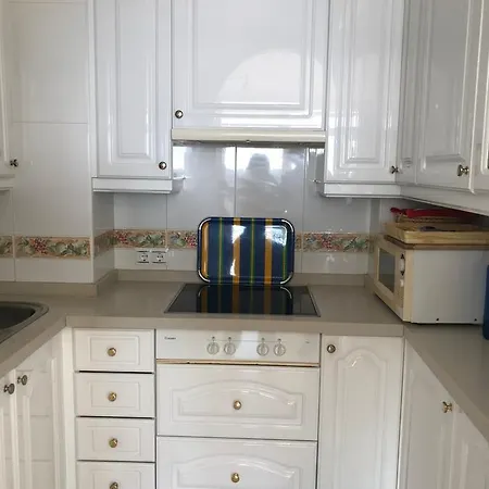 Castillo De Santa Clara 3 *