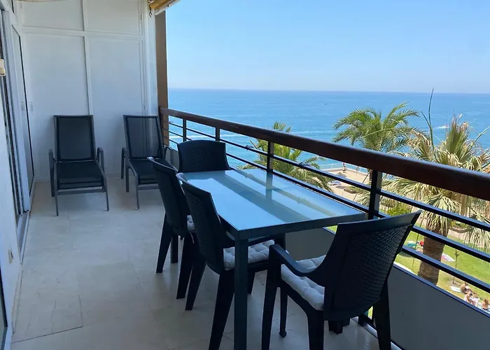 Castillo De Santa Clara 3 Apartment *